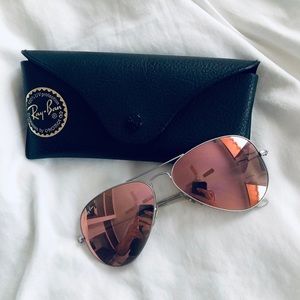 Ray-Ban Rose Gold Mirrored Aviator Sunglasses